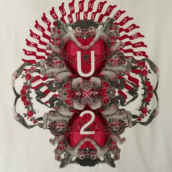 Tops - U2 “the future needs a big kiss” concert tee